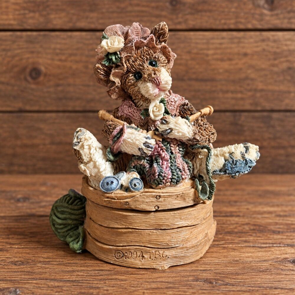 Boyds Bears Cookie Catberg Knittin Kitten Trinket Box 1994 #2250 Retired